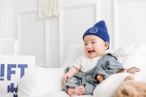 宜都宝宝湿疹涂什么药膏 宜都宝宝湿疹涂什么药膏